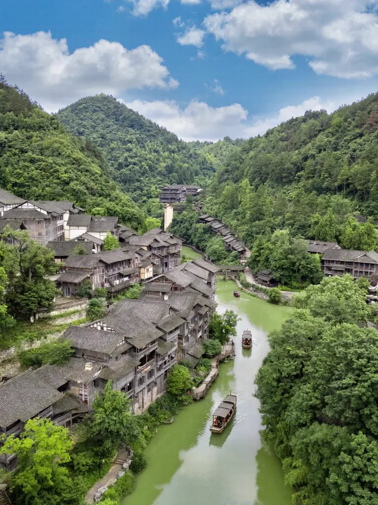 比起千户苗寨,我更爱这高铁直达世外桃源! 图片 4