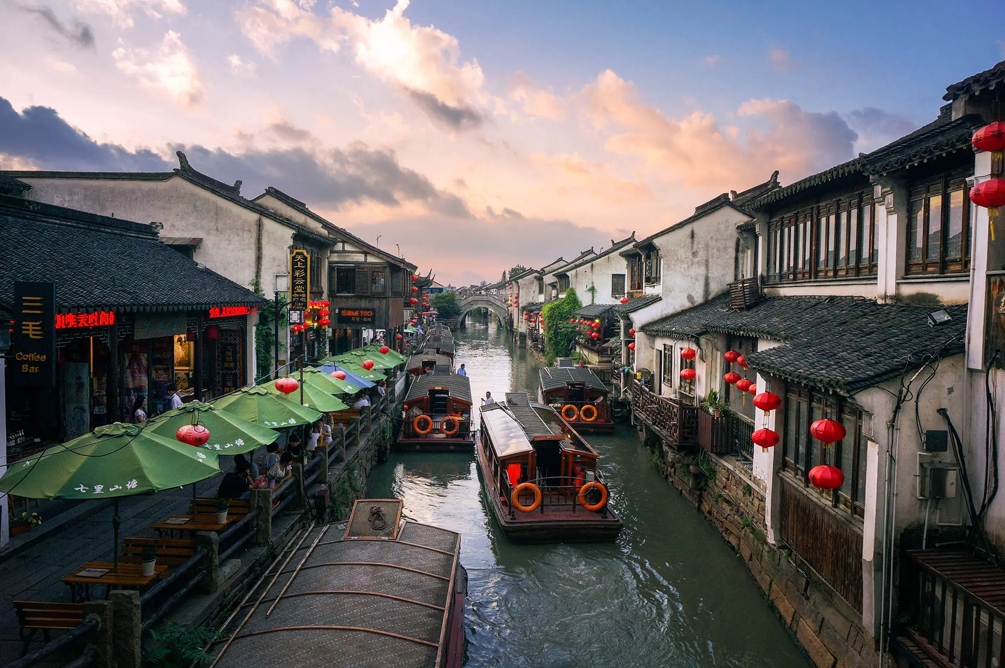 A quiet historic street in a Chinese water town